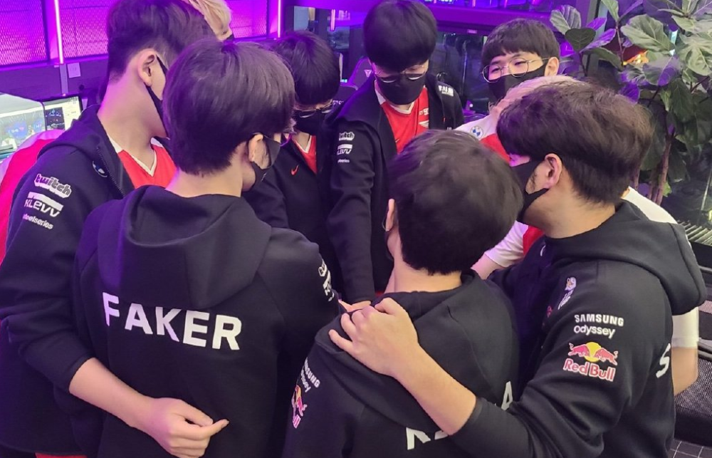 与遗憾并存 与遗憾并存