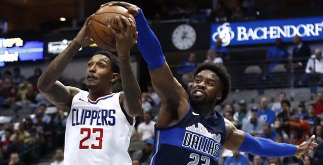 引人注目的 引人注目的