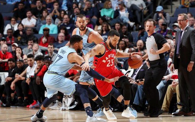 示着一名球 示着一名球