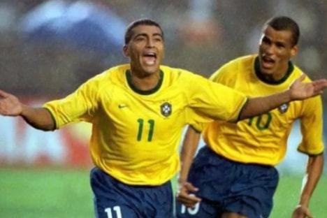 将他与库里 将他与库里