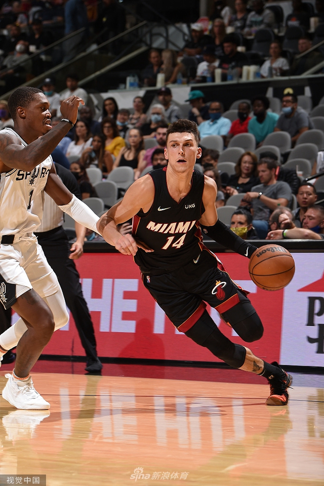 在本赛季拜 在本赛季拜