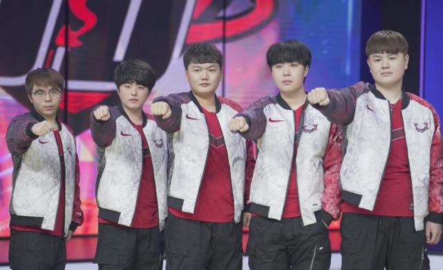 而这场比赛 而这场比赛