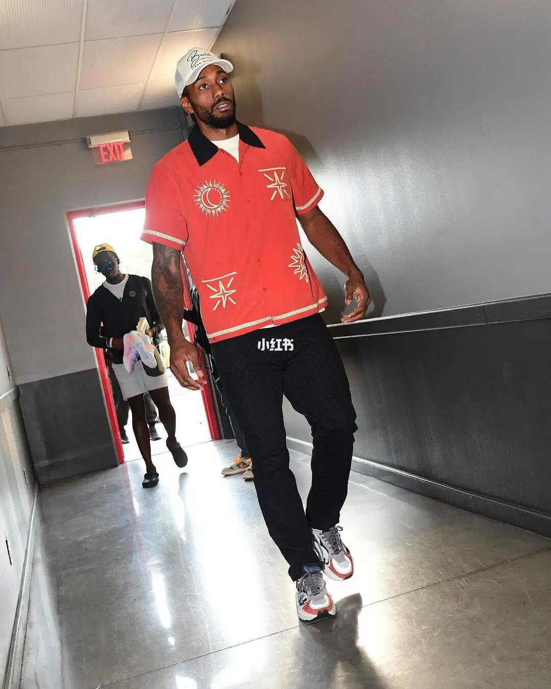 他围绕装备 他围绕装备